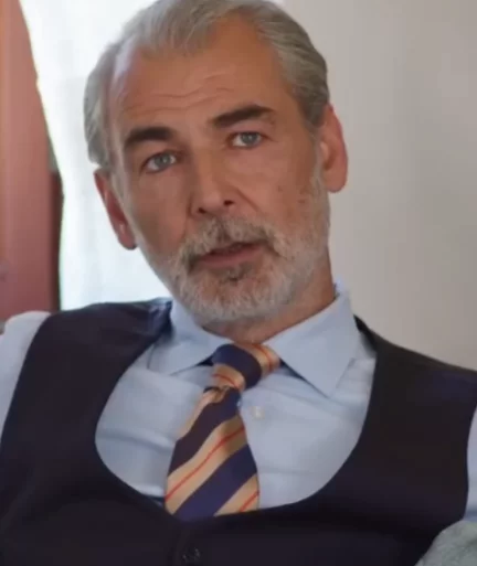 Заключенный любви / Узник любви 43 серия