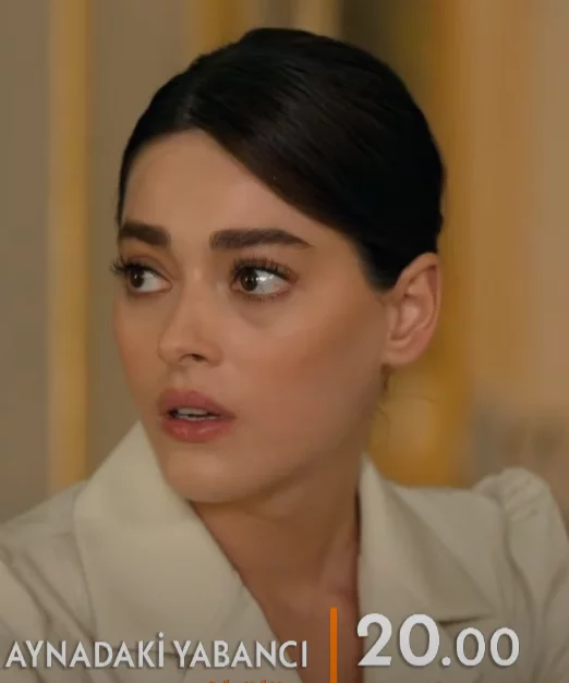 Незнакомец в зеркале 2 серия