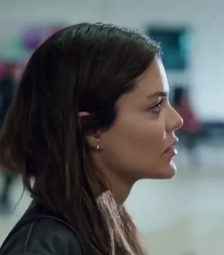 Мошенники 4 серия