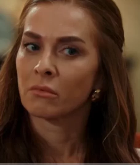 Между 17 серия